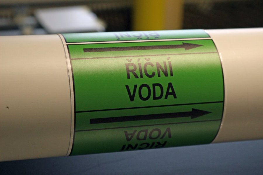 Páska na značení potrubí Signus M25 - ŘÍČNÍ VODA