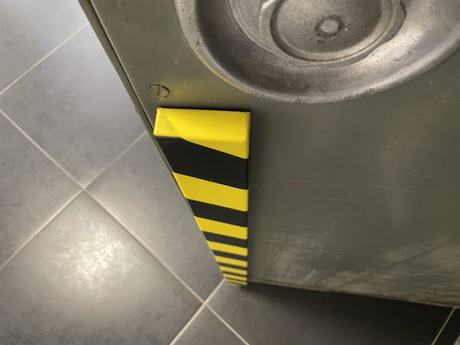 Foam protection for walls and lowered ceiling - SignUs FM2, 100 x 6 x 2 cm