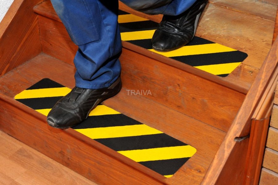 Vysoko abrazívna protišmyková páska 610 x 150mmPERMAFIX HAZARD EXTRA