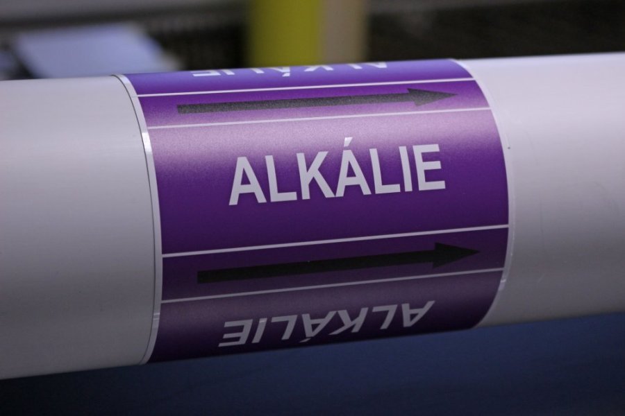 Páska na značení potrubí Signus M25 - ALKÁLIE