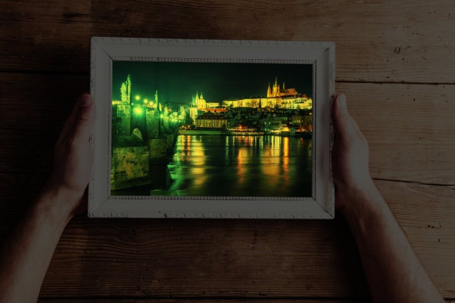 Obrázek svítící ve tmě - Praha