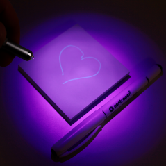 UV popisovač s mini svítilnou