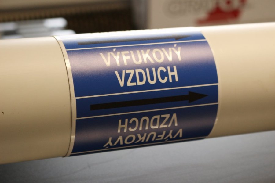 Páska na značení potrubí Signus M25 - VÝFUKOVÝ VZDUCH