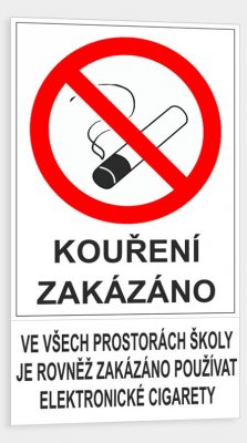 Kouření zakázáno. Ve všech prostorách školy je rovněž zakázáno používat elektronické cigarety