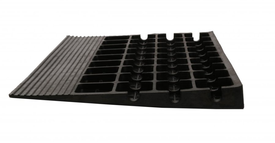 Gumová nájezdová rampa Rubber V6M